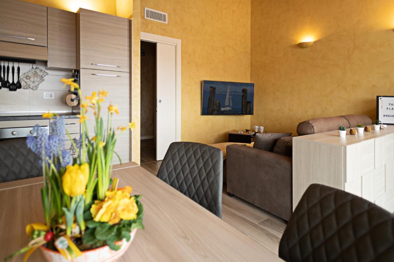 The Place - Regarda Travel Lazise Dış mekan fotoğraf